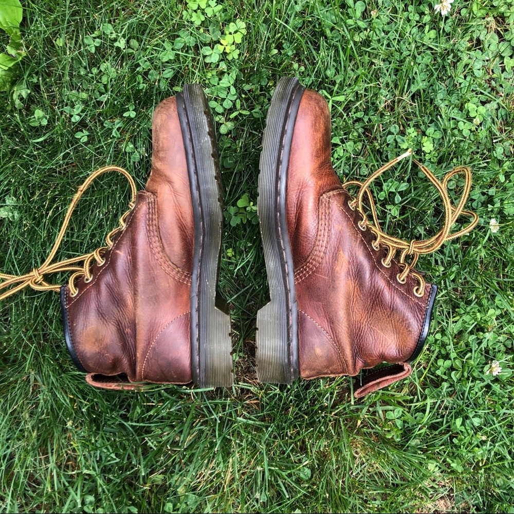 DOC MARTENS Classic Chelsea boot